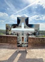 Chemin de croix 14 tableaux, 15 stations Chemin de croix 14 tableaux, 15 stations